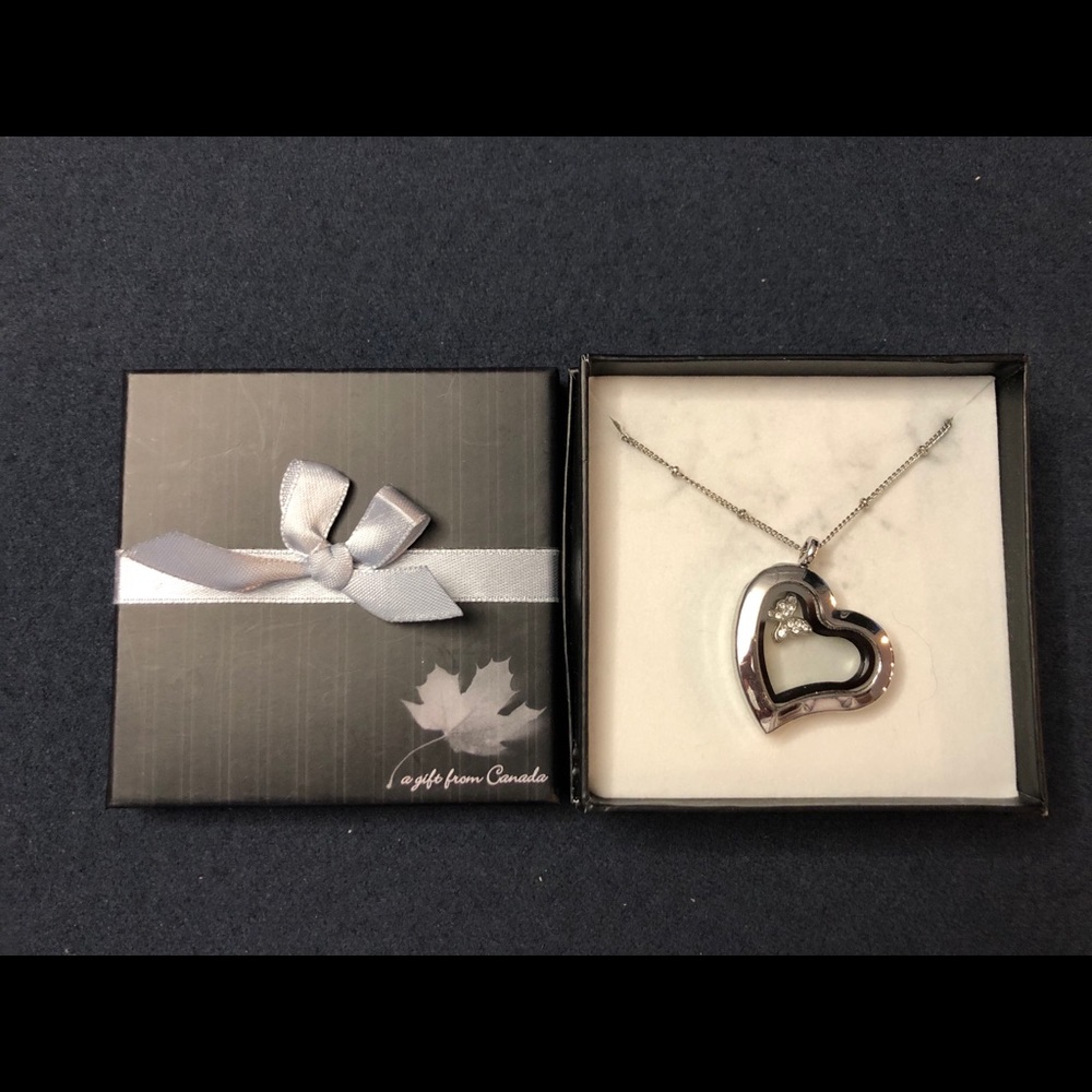 Heart necklace